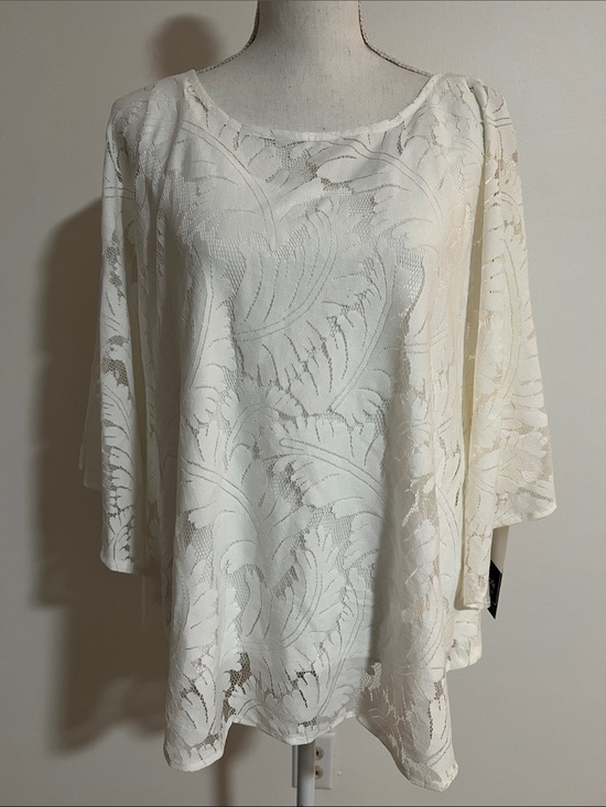 Lark Lane Sweaters - 2-piece tank top with sheer cover